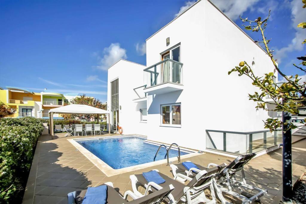 Willa Lux 5br Private Pool In The Marina *